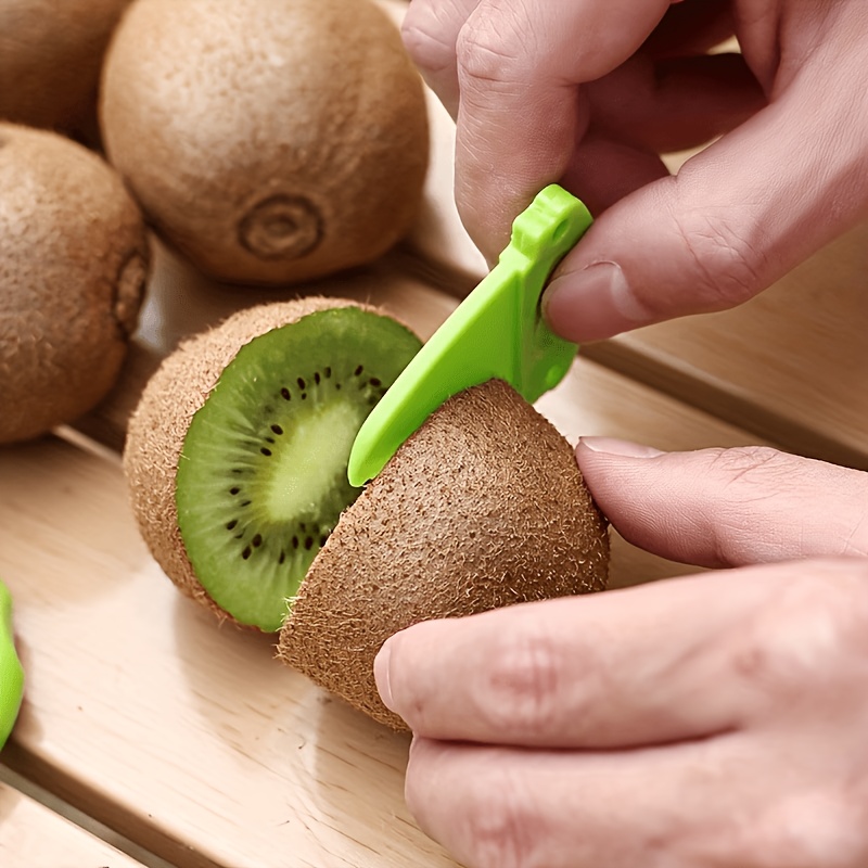 Two creative kiwi peelers with - Camping Cooking Kitchen のレビューと価格